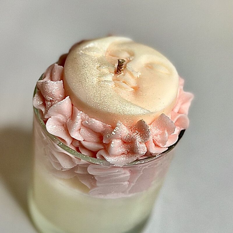 Handmade Luxury Dessert Cake Candle - Lily Berries