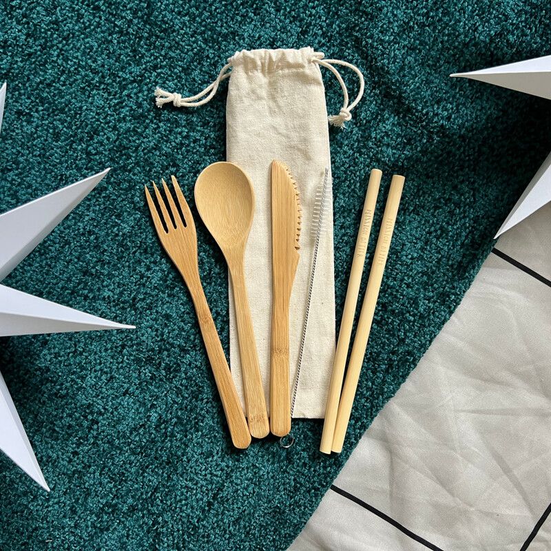 Utensil Set With Bamboo Straws