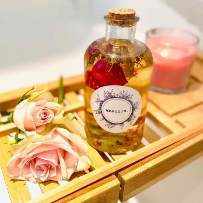 Rose & Ylang Ylang Aromatherapy Bath/Body Oil, with Camomile and Rose Buds