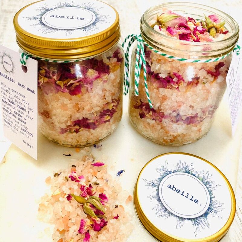 Ylang Ylang & Patchouli Aromatherapy Radiance Bath Soak, blended with Apricot Kernel Oil and Rose Petals 