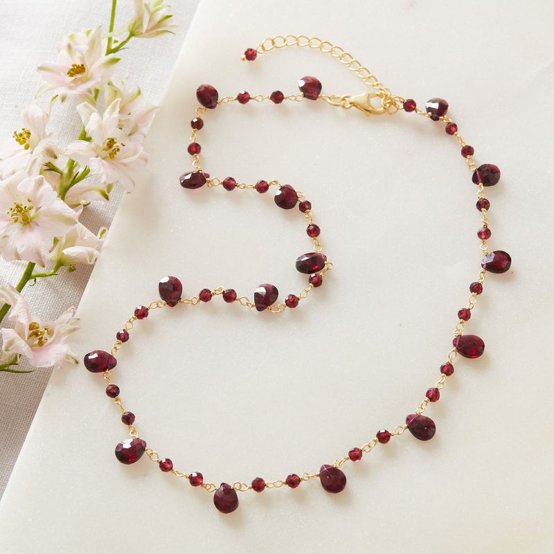 Garnet Bead Short Chain Necklace