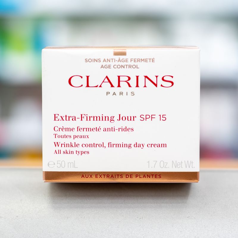 Clarins Extra-Firming Day Cream SPF15