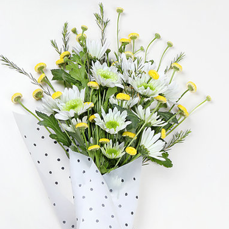 Grab and go floral bunch - Whites